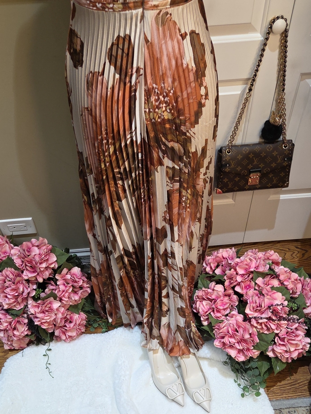 Nwt 14, 12, 10, 8 Taylor Strapless Pleated Floral Maxi Dress in Cream and Brown - Picture 7 of 16